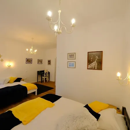 Peterpal Apartman Pecs Exterior photo